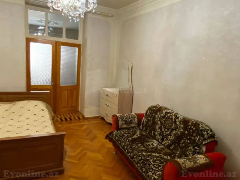 Kirayə verilir 5 otaqlı Mənzil Köhnə tikili 150 m² Bakı, Nəsimi r — Mənzil, Bakı (4)