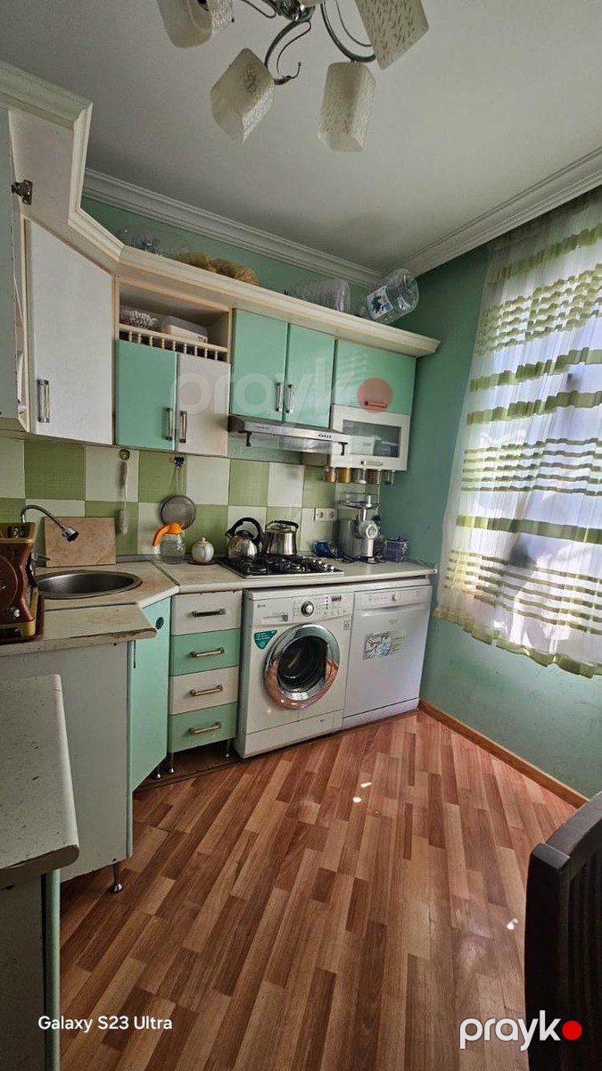 Satılır 2 otaqlı köhnə tikili 65 m² — Mənzil, Bakı (4)