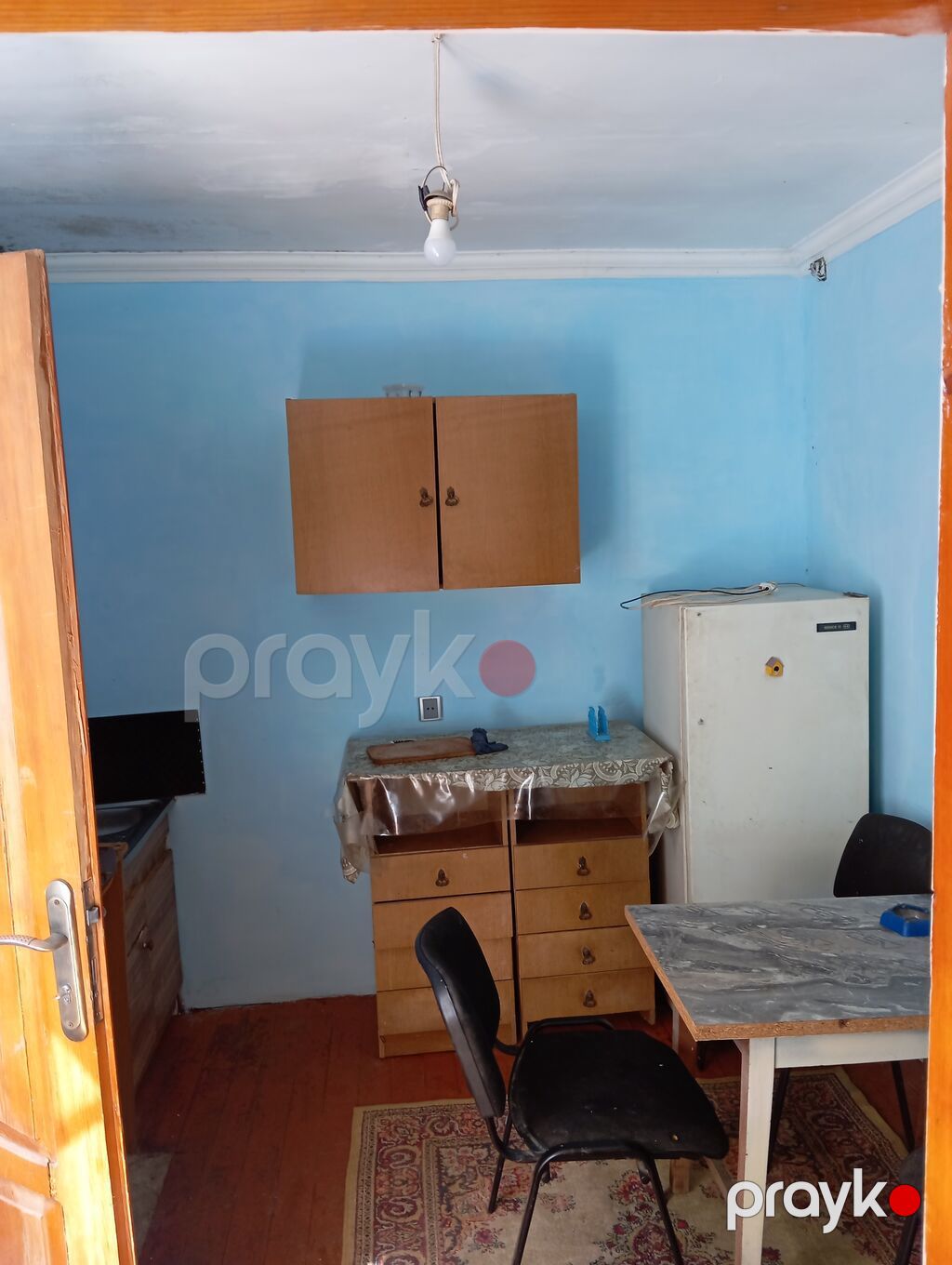Kirayə verilən otaq - Geniş yataq otağı: bir ikinəfərlik taxta — Mənzil, Bakı (7)