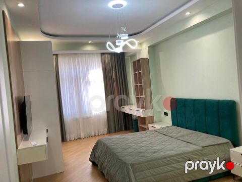 İcarəyə verilir 3 otaqlı yeni tikili 150 m²