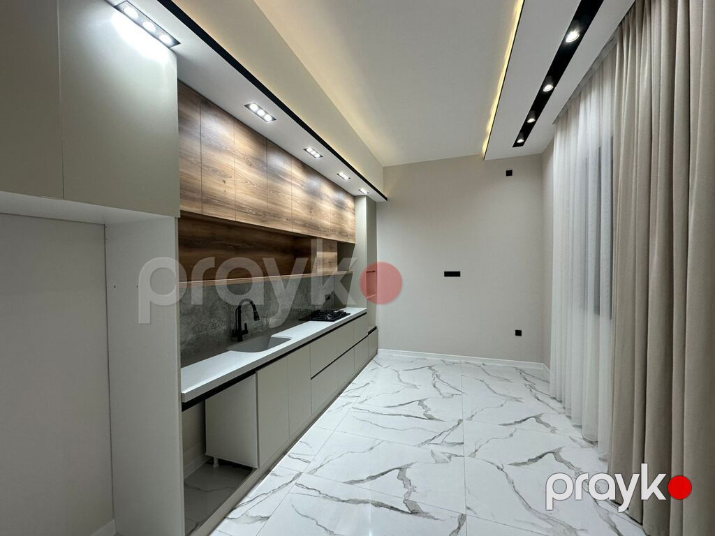 Satılır 5 otaqlı həyət evi/bağ evi 220 m² — Ev, villa, Bakı (5)