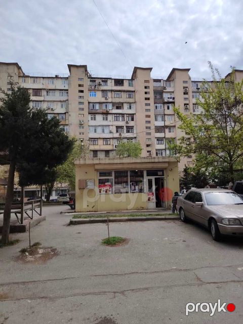 Satılır obyekt 30 m² — Bakı