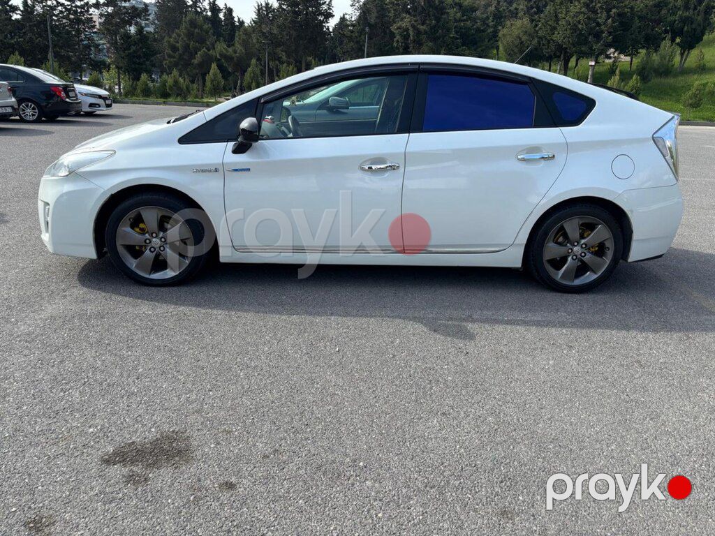 Toyota Prius, 1.8 L, 1.3 kWh, 2010 il, 384 633 km — Avtomobillər, Bakı (4)