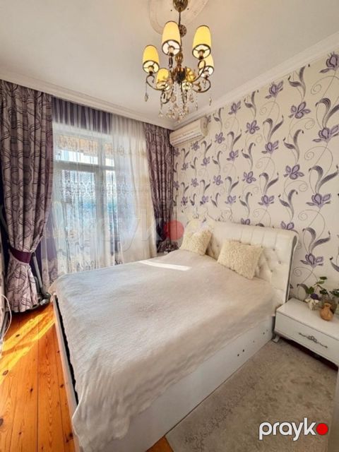 Satılır 2 otaqlı yeni tikili 60 m²