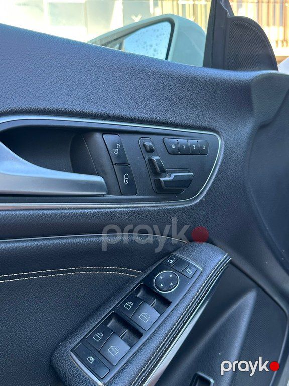 Mercedes CLA 250, 2.0 L, 2013 il, 247 000 km — Avtomobillər, Bakı (10)