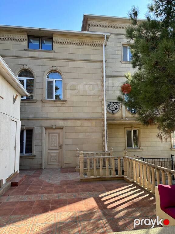 Satılır 10 otaqlı həyət evi/bağ evi 800 m² — Ev, villa, Bakı (6)