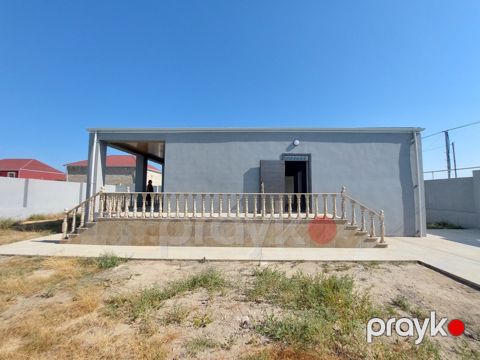 Satılır 3 otaqlı həyət evi/bağ evi 130 m² — Bakı