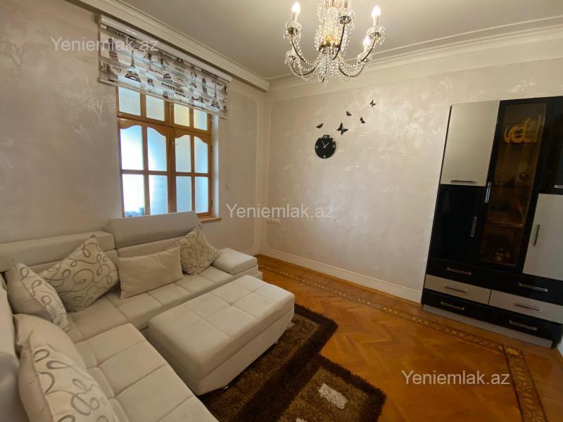 Satılır 3 otaqlı Bina evi menzil (Köhnə tikili), 80 m², 2-ci məhəllə — Mənzil, Sumqayıt (2)