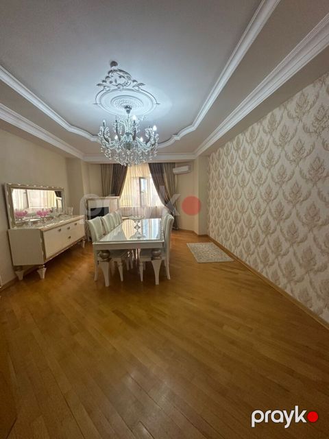 Satılır 3 otaqlı yeni tikili 138 m²