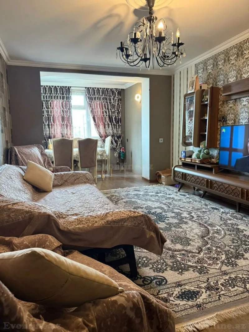 Satılır 3 otaqlı Mənzil Köhnə tikili 80 m² Bakı, Nərimanov r — Bakı