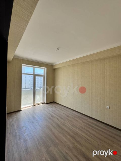 Satılır 3 otaqlı yeni tikili 80 m²