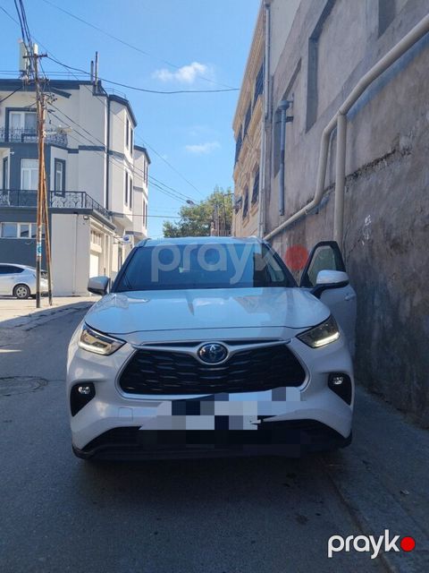 Toyota Highlander, 2.5 L, 1.6 kWh, 2023 il, 86 000 km — Bakı