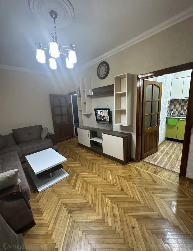 Kirayə verilir 2 otaqlı Mənzil Köhnə tikili 50 m² Bakı, Nəsimi r., Memar Əcəmi m — Mənzil, Bakı (2)