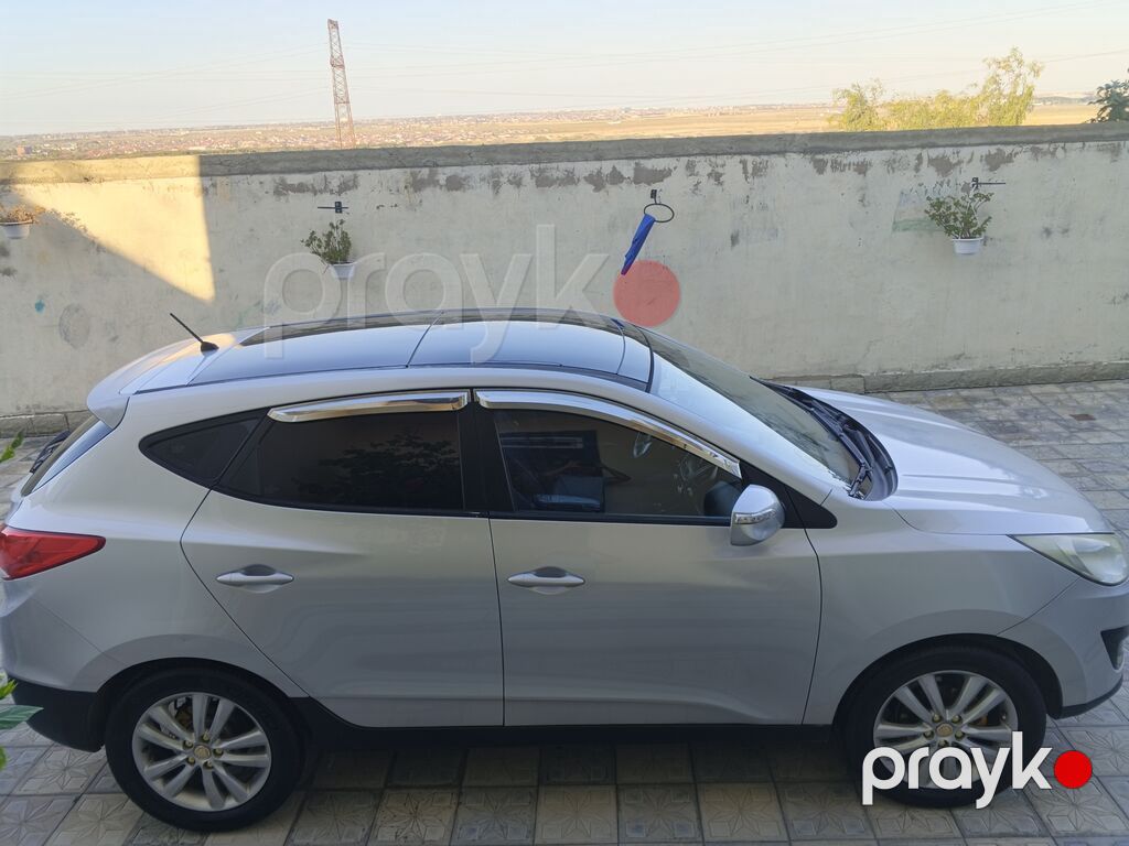 Hyundai Tucson: 2 l 2010 il Krossover — Avtomobillər, Digah (4)