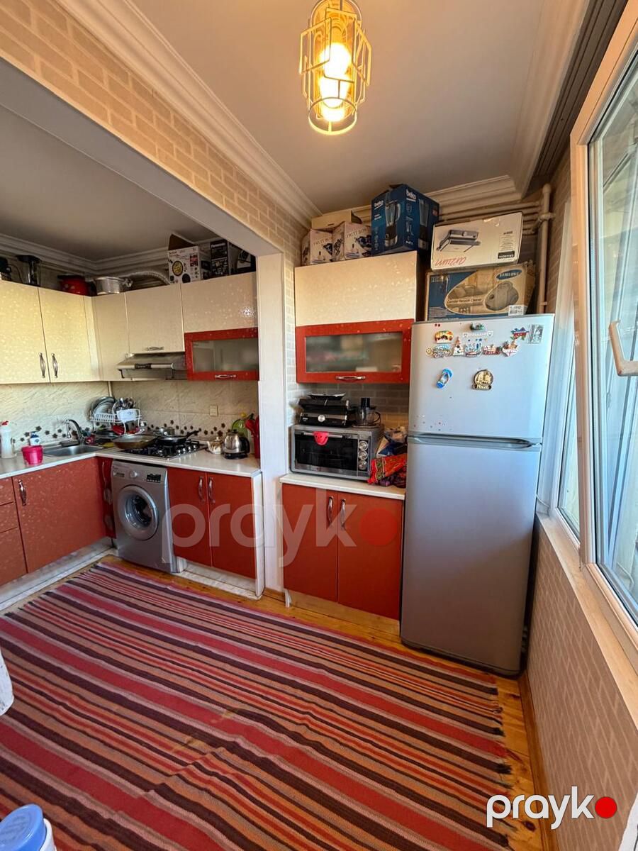 Satılır 2 otaqlı köhnə tikili 65 m² — Mənzil, Bakı (11)