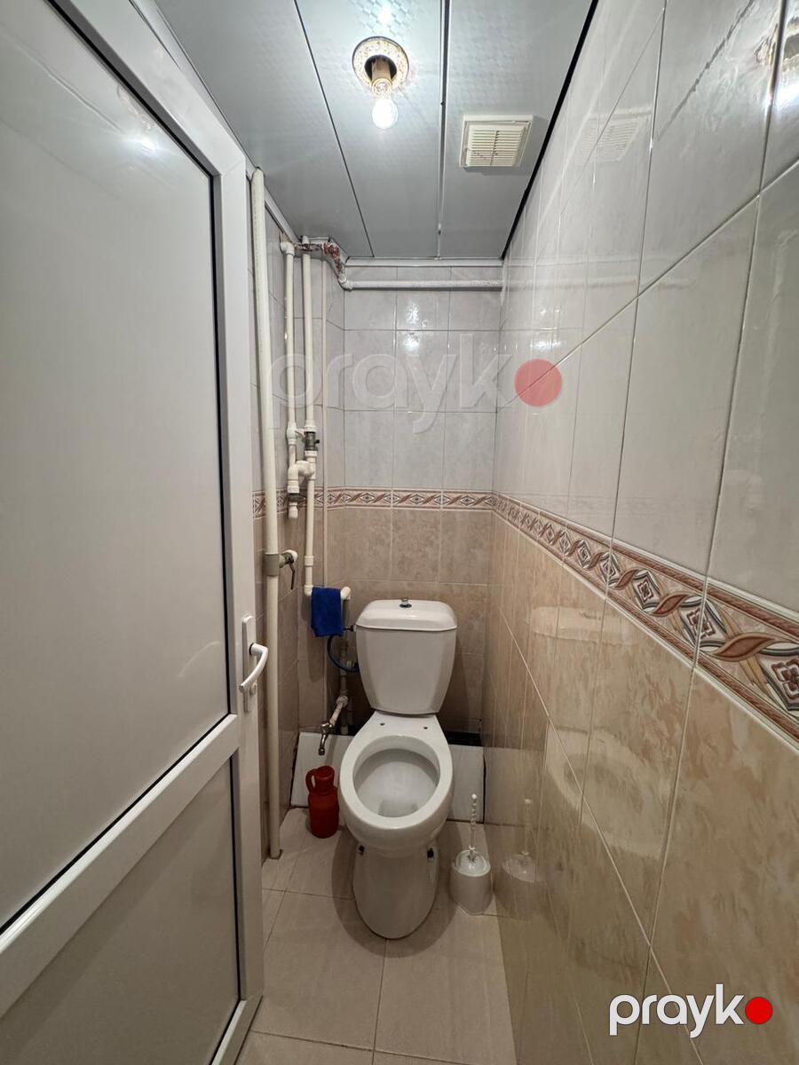 Satılır 2 otaqlı köhnə tikili 65 m² — Mənzil, Bakı (9)