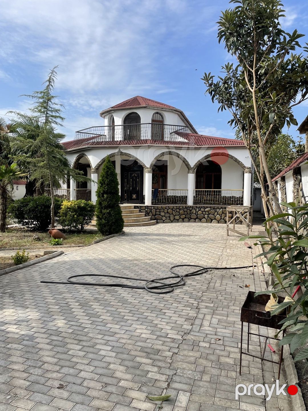 Villa, Xudat r — Ev, villa, Xudat (2)