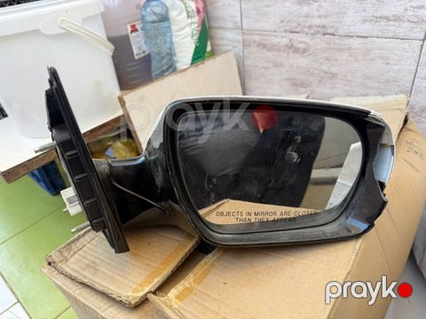 Hyundai Santa Fe sağ yan güzgüsü — Bakı