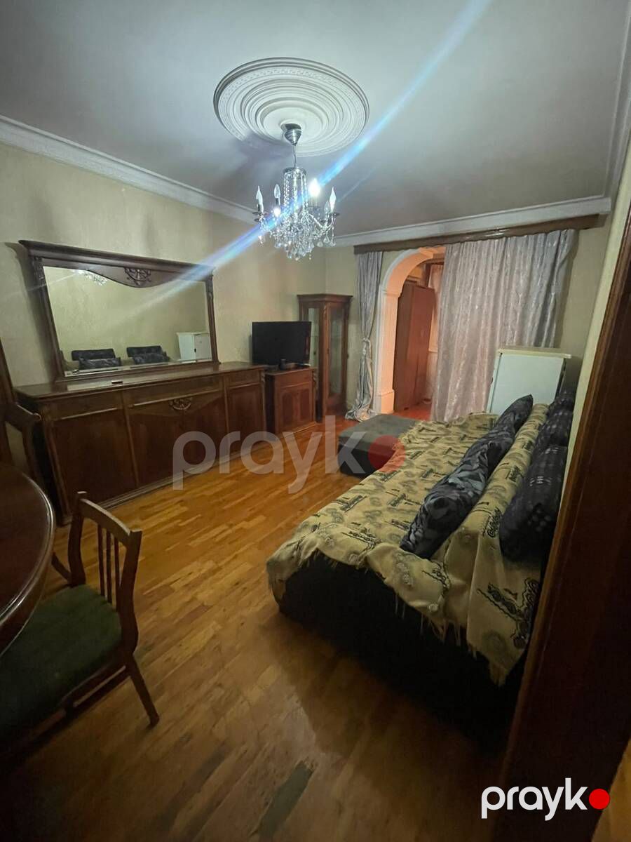 Satılır 2 otaqlı köhnə tikili 40 m² — Mənzil, Bakı (2)