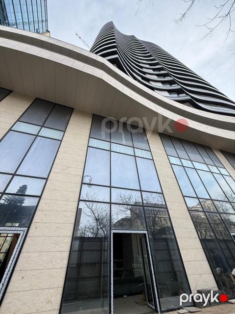 Satılır obyekt 104 m² — Bakı