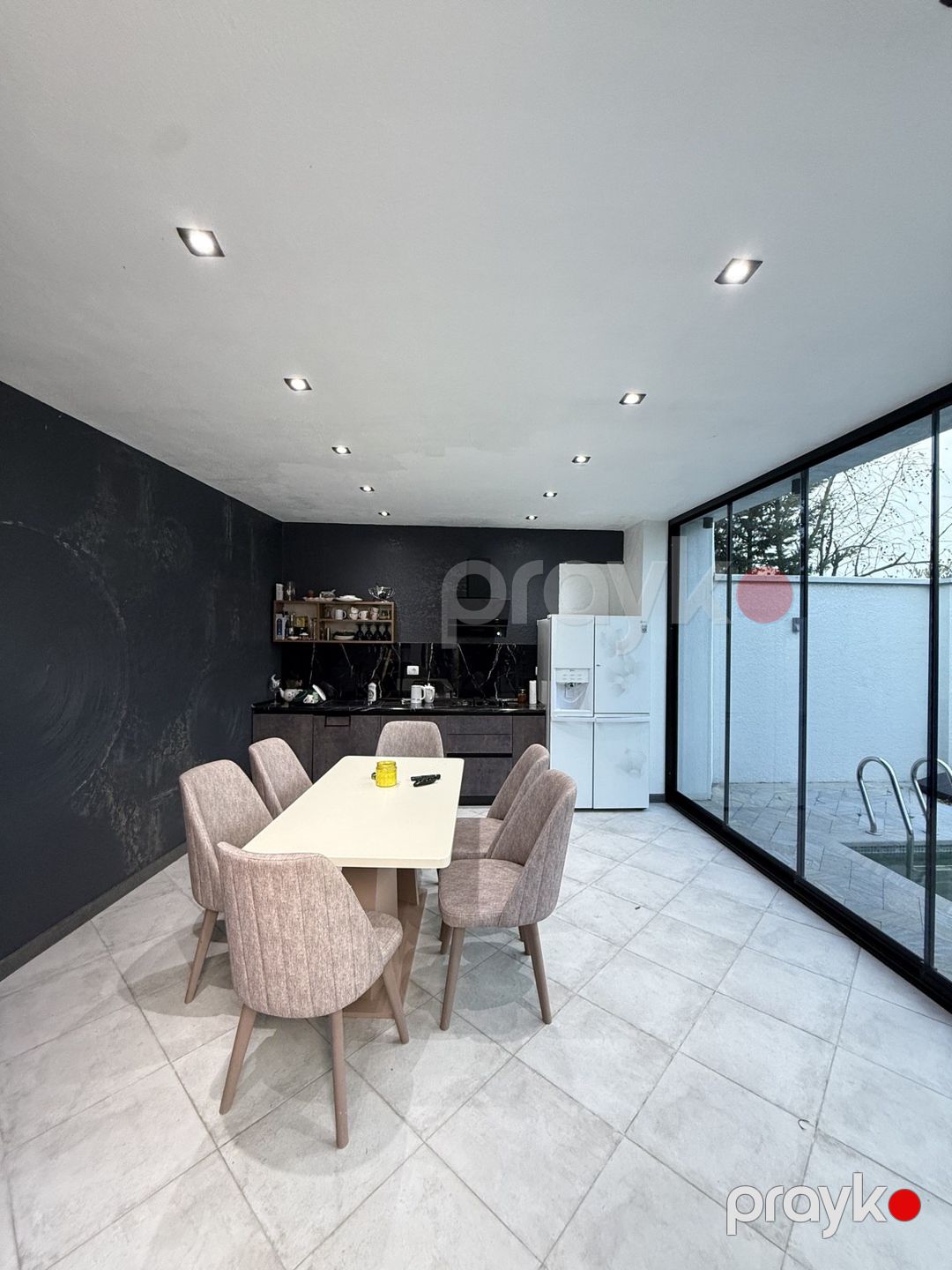 Satılır 5 otaqlı həyət evi/bağ evi 220 m² — Ev, villa, Bakı (10)