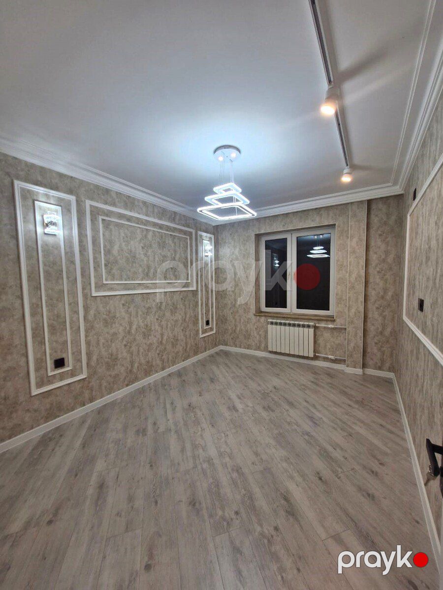 Satılır 4 otaqlı köhnə tikili 85 m² — Mənzil, Bakı (9)
