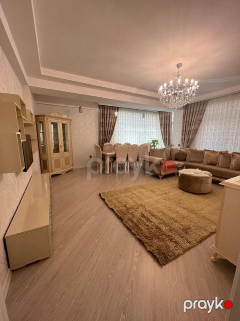 İcarəyə verilir 3 otaqlı yeni tikili 140 m² — Bakı