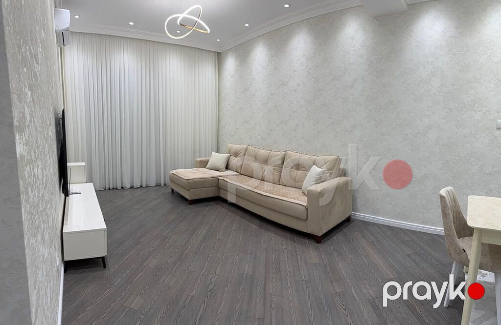 Ağ Şəhərdə 2 otaqlı mənzil kirayə verilir Sahə: 70 m² Mərtəbə: 7-ci — Mənzil, Bakı (5)