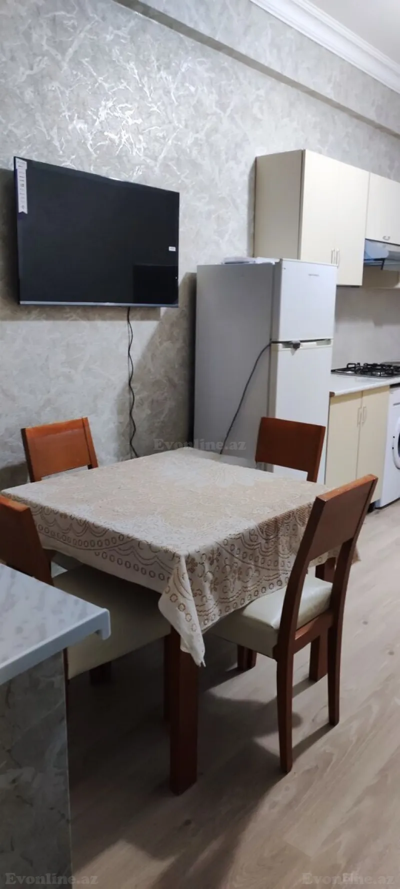 Kirayə verilir 2 otaqlı Mənzil Yeni tikili 81 m² Bakı, Abşeron r., Saray — Mənzil, Bakı (2)
