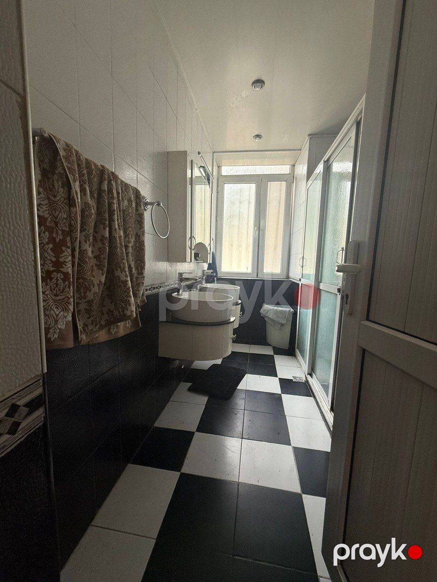 Satılır 4 otaqlı köhnə tikili 105 m² — Mənzil, Bakı (12)