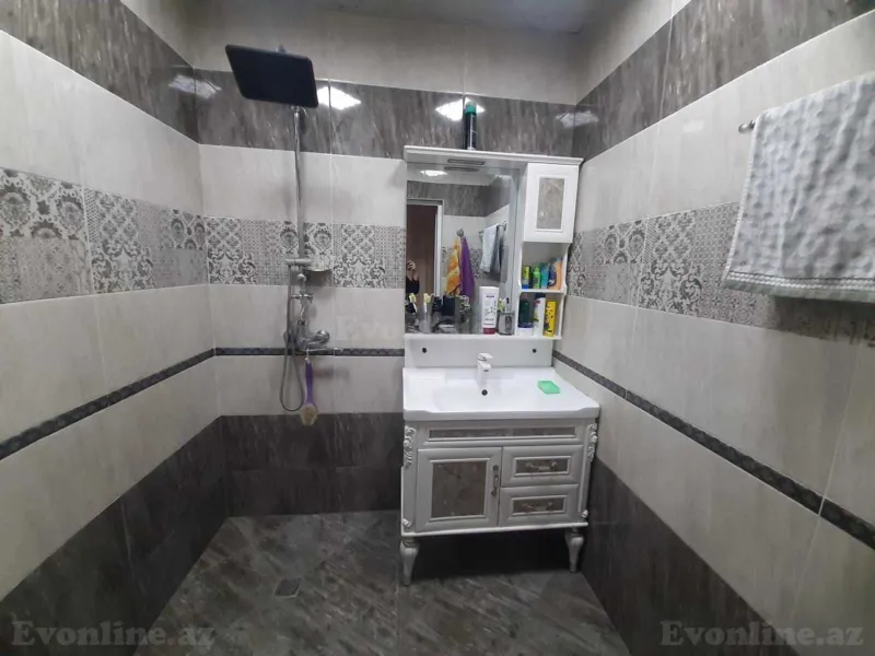 Satılır 3 otaqlı Mənzil Köhnə tikili 85 m² Bakı, Nizami r., Koroğlu m., 8-ci kilometr — Mənzil, Bakı (7)