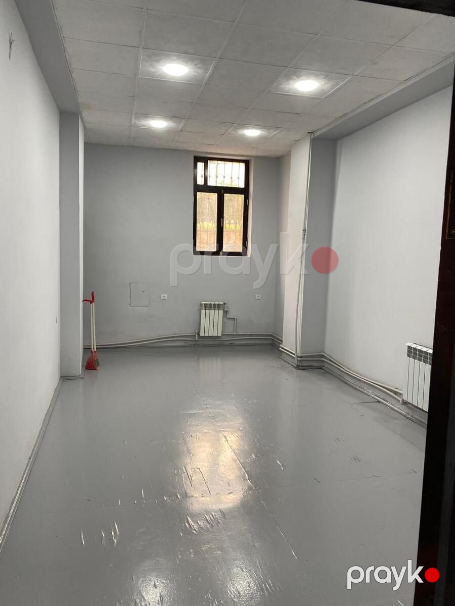 Satılır 9 otaqlı köhnə tikili 93 m² — Mənzil, Bakı (5)