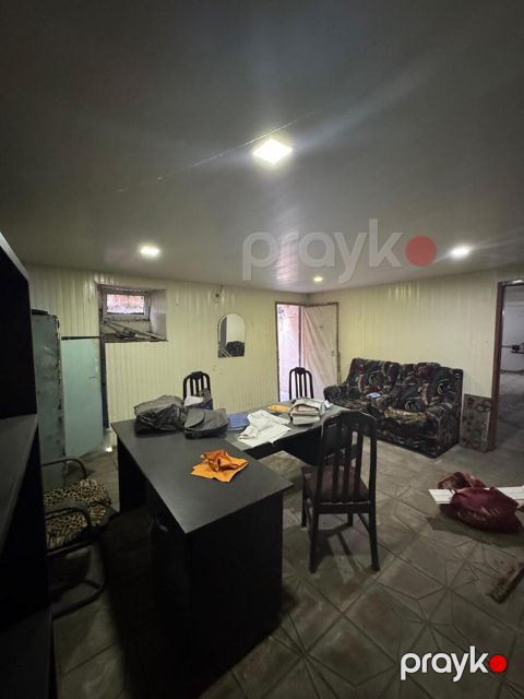 Satılır obyekt 176 m² — Bakı