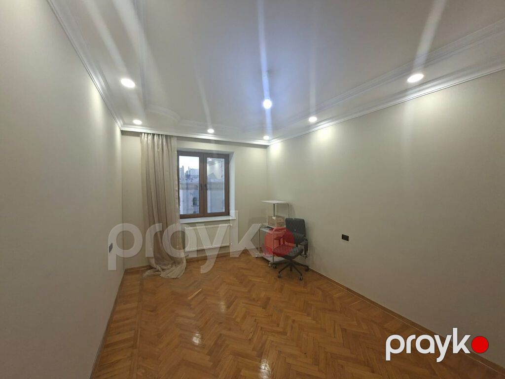 Bakı, 3 otaqlı, Köhnə tikili, 100 kv. m — Mənzil, Bakı (2)