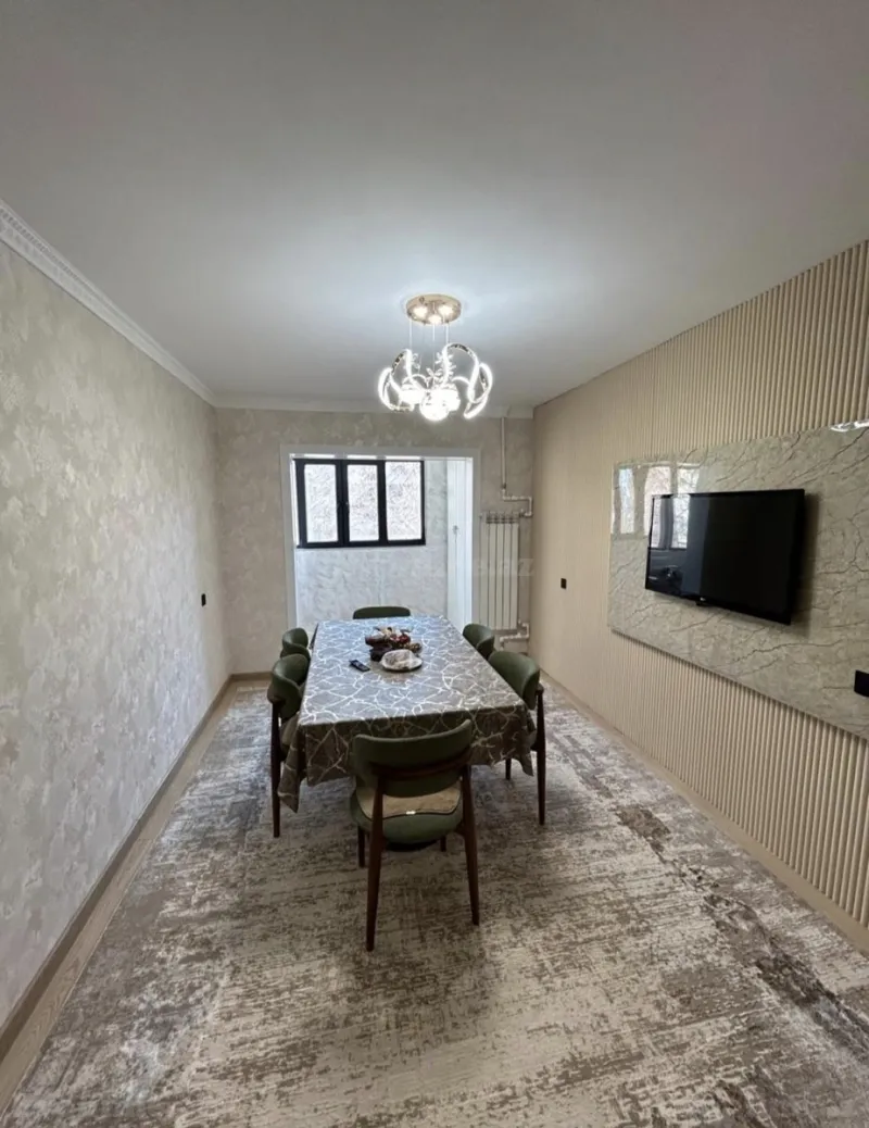 Satılır 4 otaqlı Mənzil Köhnə tikili 110 m² Bakı, Yasamal r., İnşaatçılar m., Yeni Yasamal — Mənzil, Bakı (5)