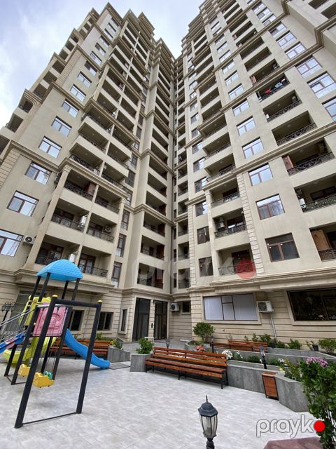 Satılır 2 otaqlı yeni tikili 85 m² — Bakı