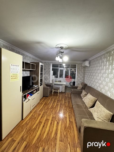 İcarəyə verilir 2 otaqlı köhnə tikili 45 m² — Bakı