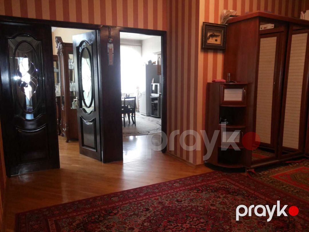 Satılır 4 otaqlı yeni tikili 175 m² — Mənzil, Bakı (2)
