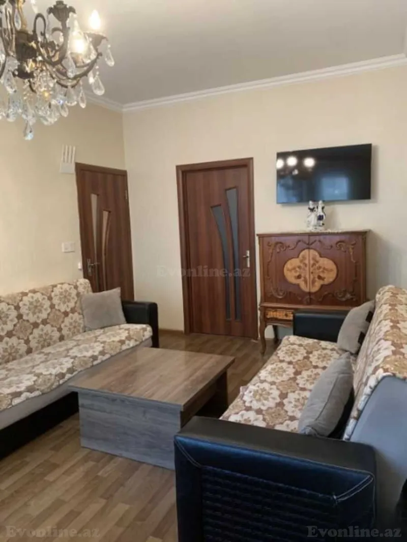 Kirayə verilir 2 otaqlı Mənzil Köhnə tikili 60 m² Bakı, Nəsimi r., Memar Əcəmi m — Bakı