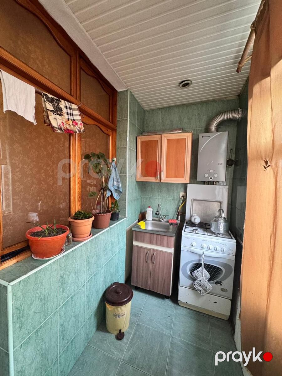 Satılır 2 otaqlı köhnə tikili 65 m² — Mənzil, Bakı (4)