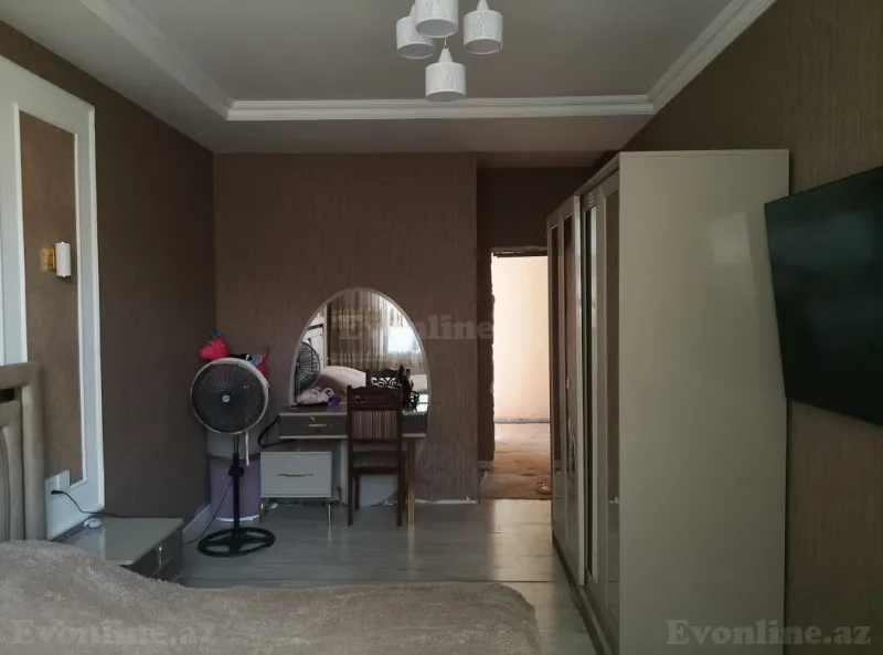 Satılır 8 otaqlı Həyət evi 240 m² Bakı, Binəqədi r., Nəsimi m., 9-cu mikrorayon — Ev, villa, Bakı (3)