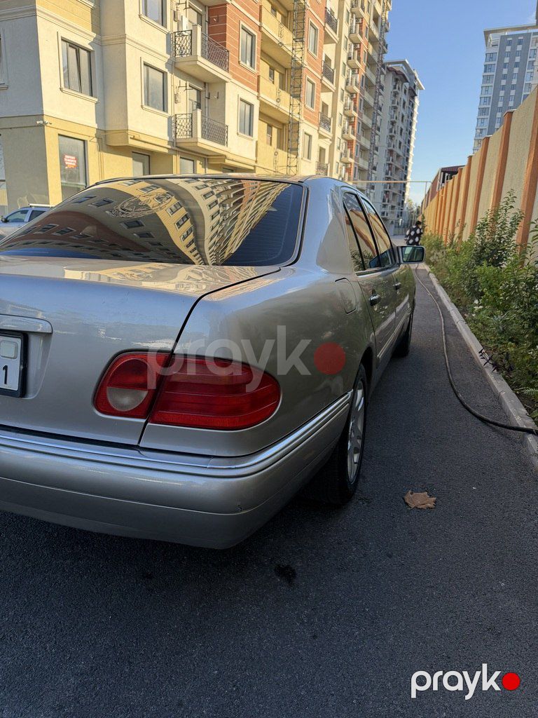 Mercedes E 320 4MATIC, 3.2 L, 1998 il, 375 000 km — Avtomobillər, Bakı (4)