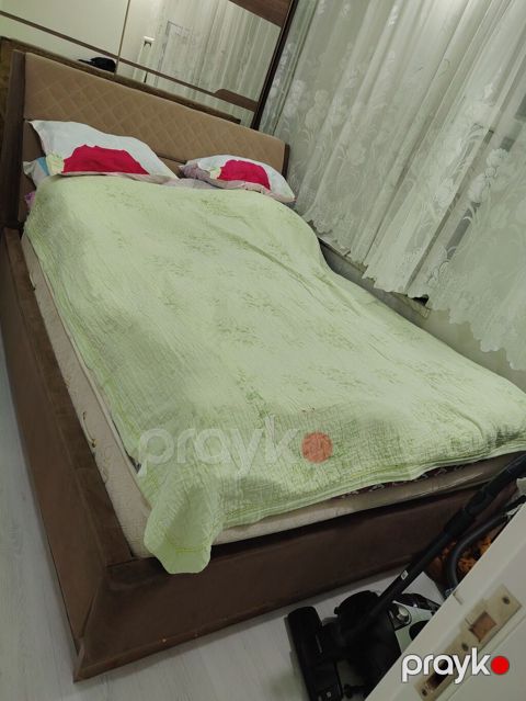 İki nəfərlik yataq dəsti - Ölçü: təxmini 160x200 (queen-size) — Bakı
