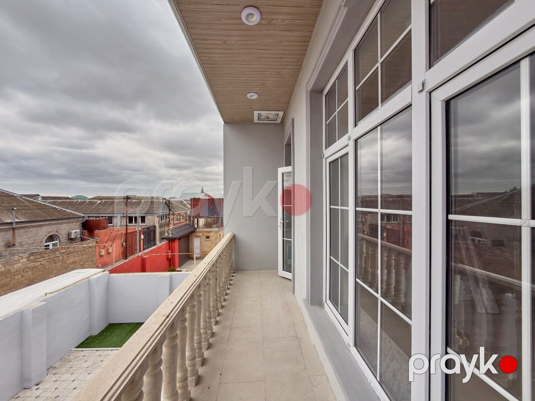 Satılır 5 otaqlı həyət evi/bağ evi 160 m² — Ev, villa, Bakı (2)