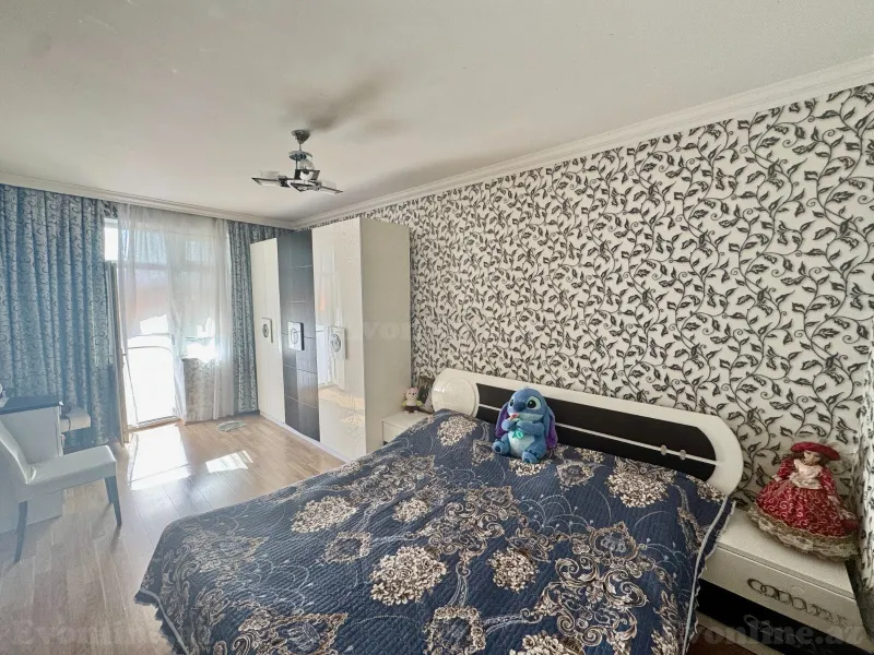 Satılır 4 otaqlı Mənzil Köhnə tikili 120 m² Bakı, Nizami r., Xalqlar Dostluğu m., 8-ci kilometr — Mənzil, Bakı (7)