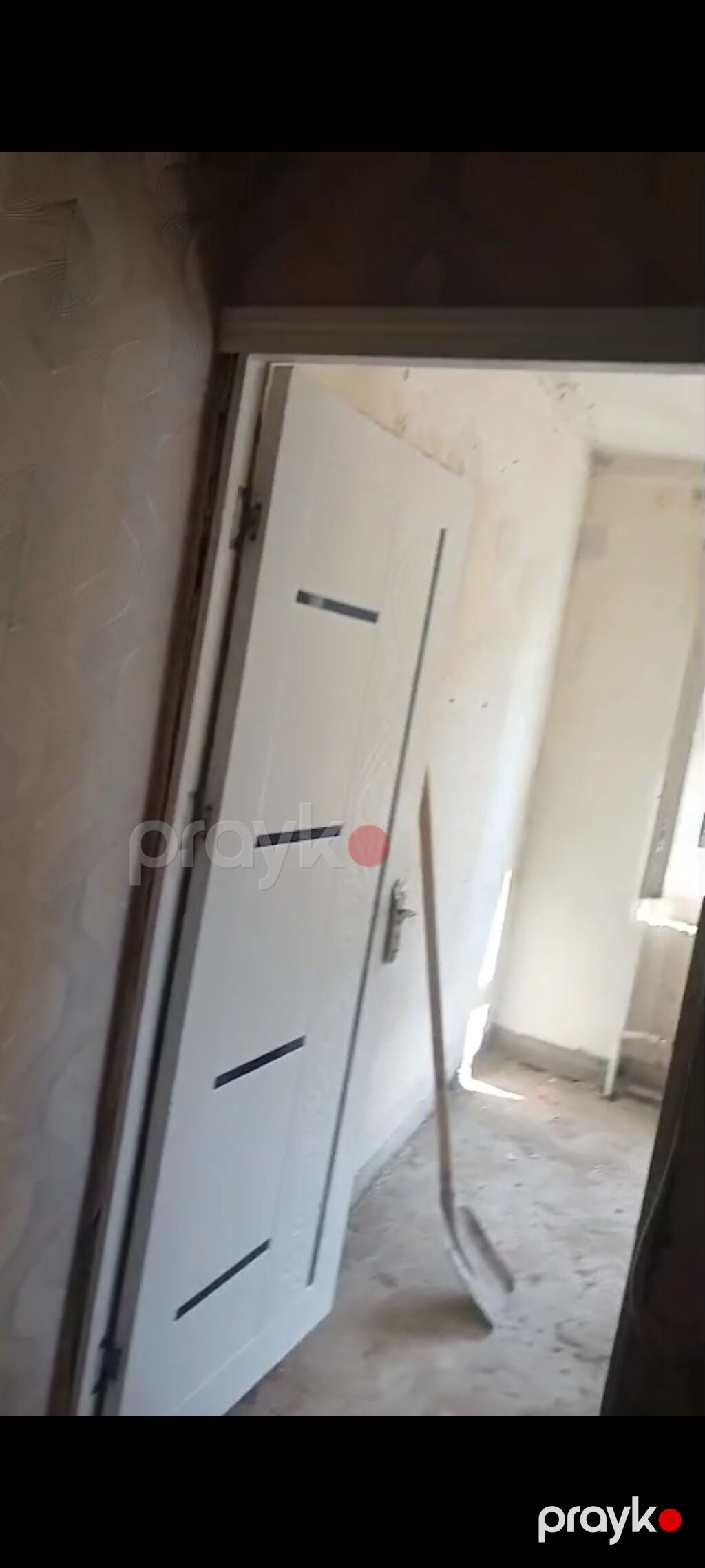 Ağ rəngli interyer qapısı – modern dizayn 2 ededir biri 30 azn — Pəncərələr, qapılar, balkonlar, Digah (2)