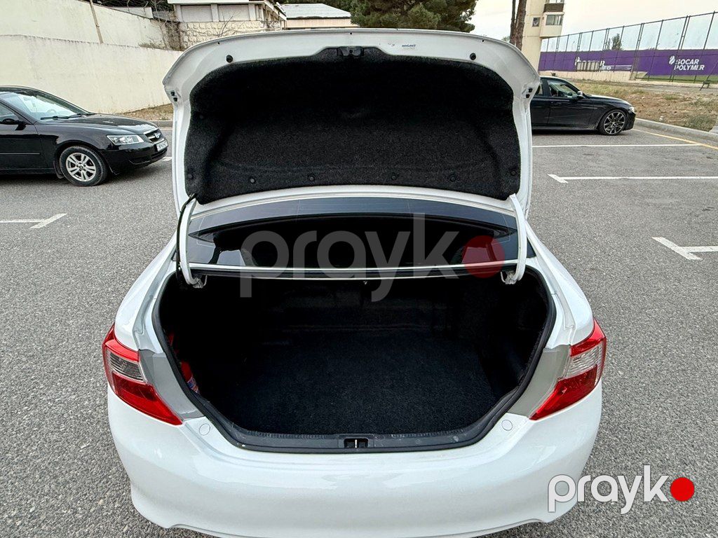 Toyota Camry, 2.5 L, 1.6 kWh, 2013 il, 247 000 km — Avtomobillər, Xırdalan (7)