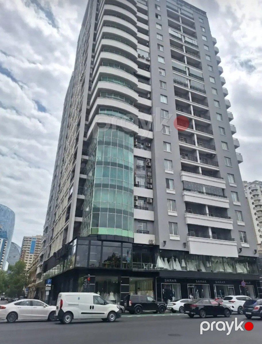 Satılır 4 otaqlı yeni tikili 212 m² — Mənzil, Bakı (9)