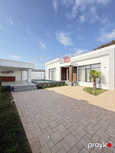 Satılır 4 otaqlı həyət evi/bağ evi 137 m² — Bakı