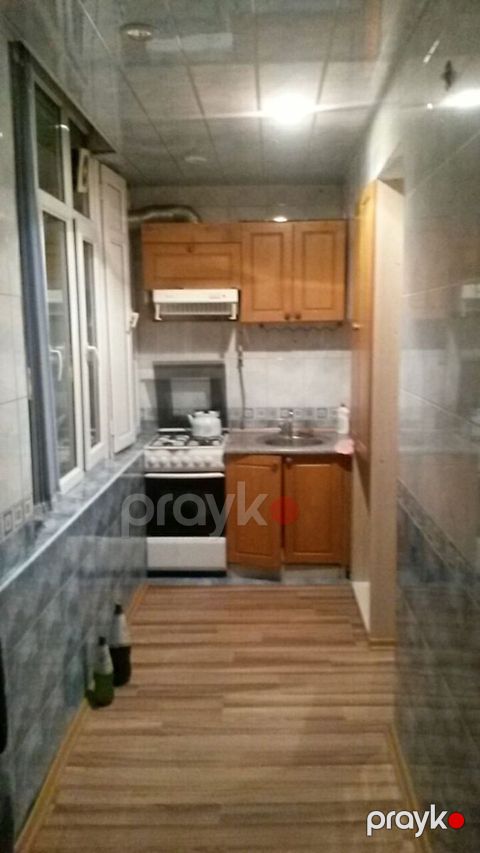 Satılır 2 otaqlı köhnə tikili 50 m² — Bakı